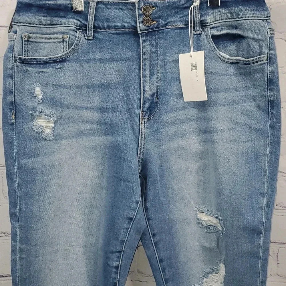 Cello Distressed Cropped Skinny Jeans Size 18 NWT - Picture 3 of 10